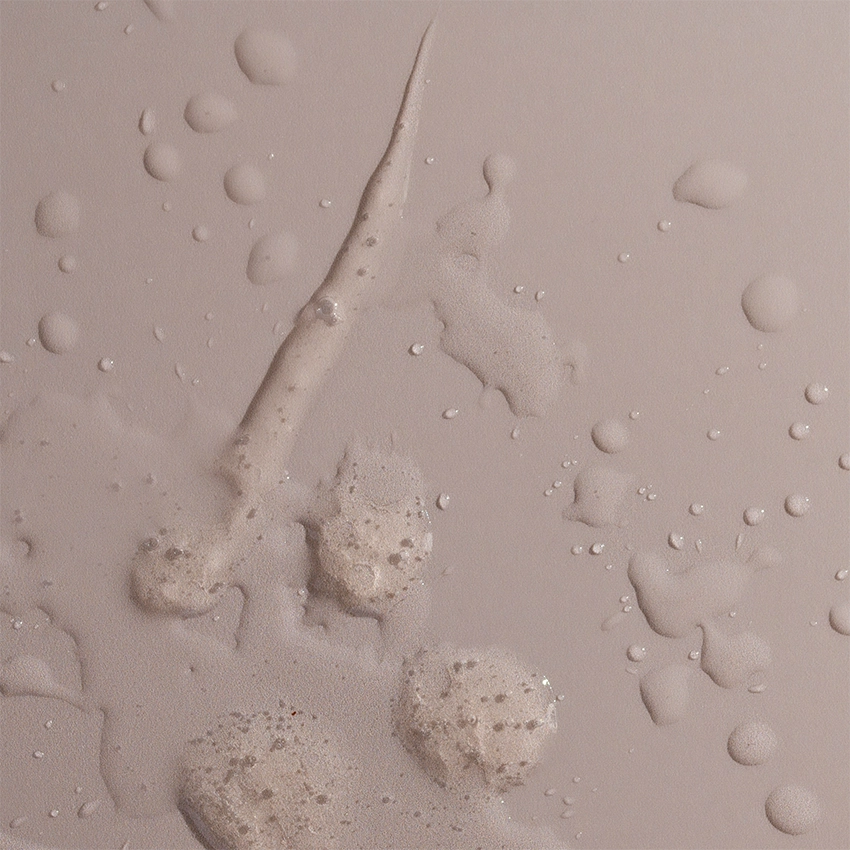 Nahaufnahme Textur - Energizing Body & Hair Shampoo flüssige, transparente Textur